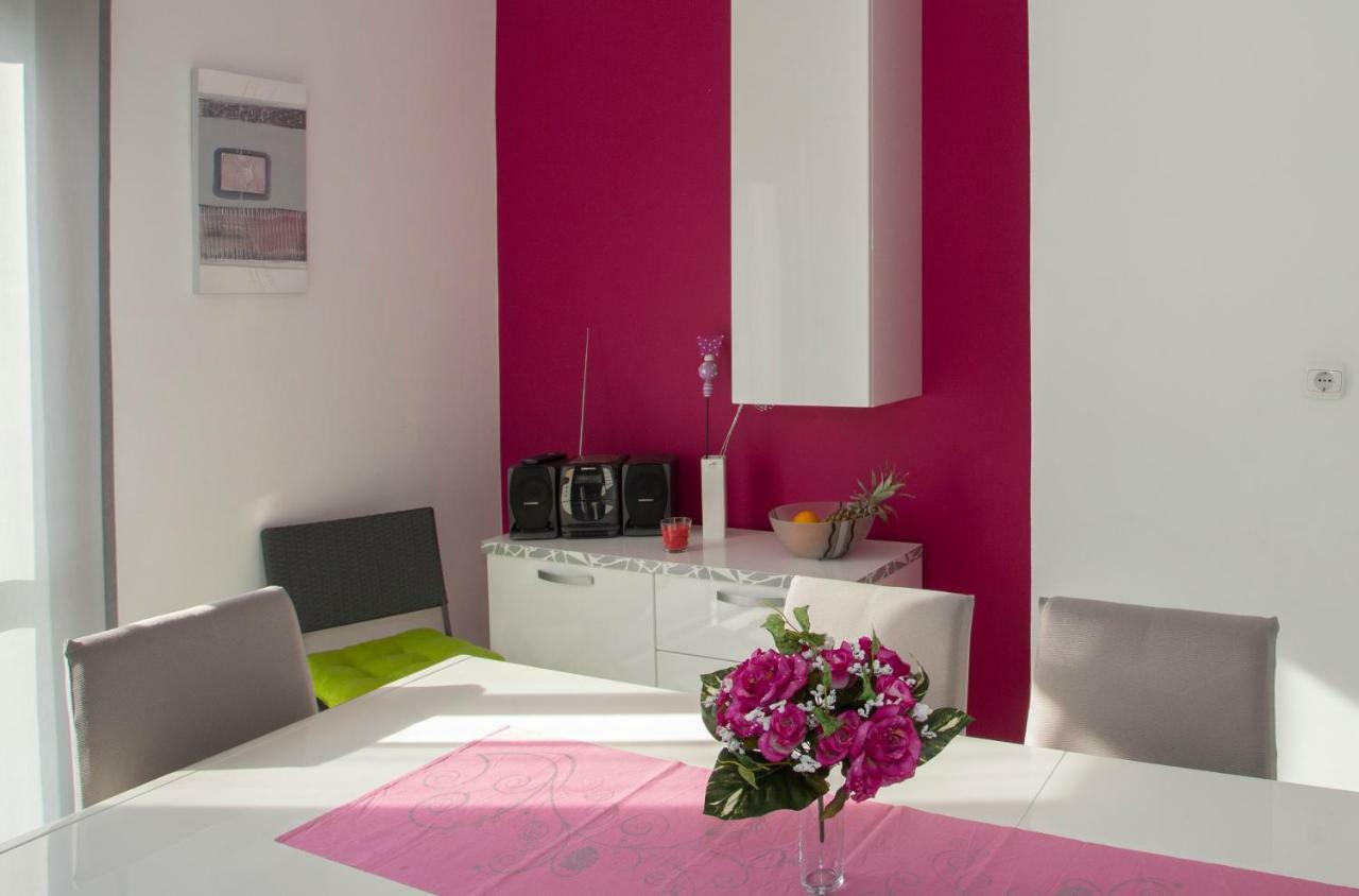 Apis Split Apartment Luaran gambar